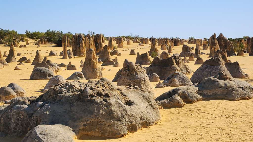 Pinnacles dessert sand dunes