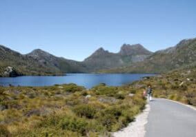 cradle-mountain-tasmania